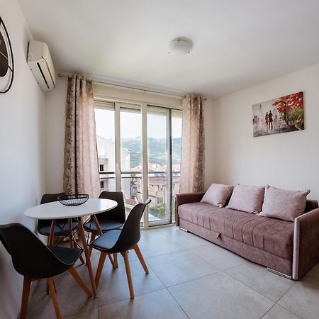 Square Inn Budva Exterior foto